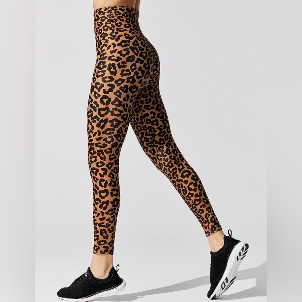 Beach Riot leopard leggings